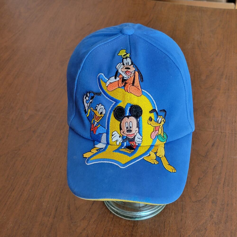Disneyland Resort Where Dreams come true hat cap. One size fits all